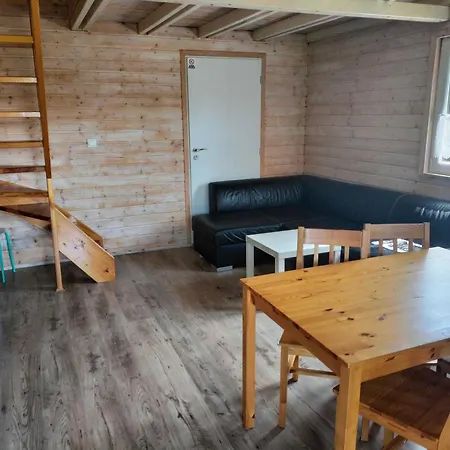 Semesterbostad Letniskowy Ada, Gabrysia, Alan Wielen-oslonin, 300 Metrow Od Plazy Wielen Zaobrzanski